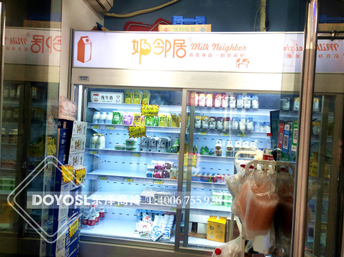 如何選購(gòu)牛奶柜飲料柜？